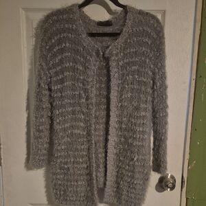 Elegant Gray Women's Cardigan